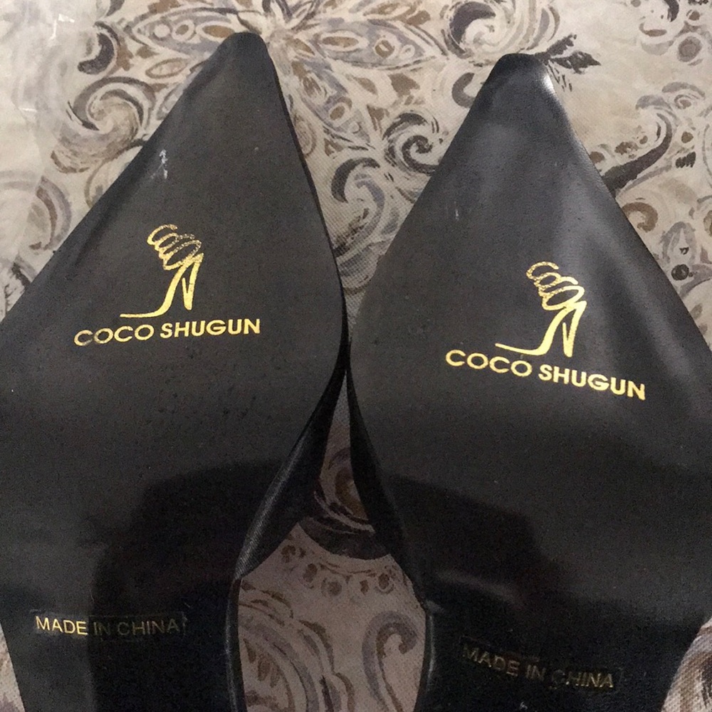 High Heels - Picture 5 of 6